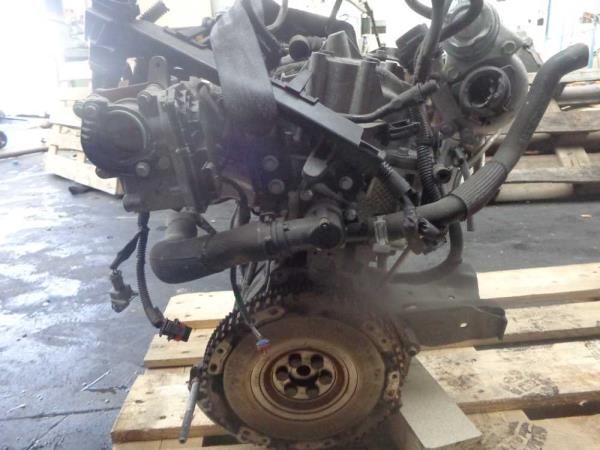 MOTEUR RENAULT 1.2 ESSENCE TURBO CODE D4FH784 - Vue 5
